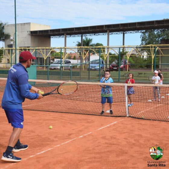 Escuela Municipal de Tenis