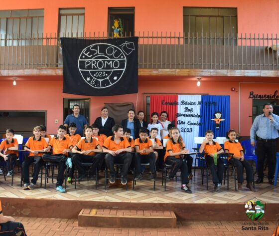 Entrega de sillas pedagógicas